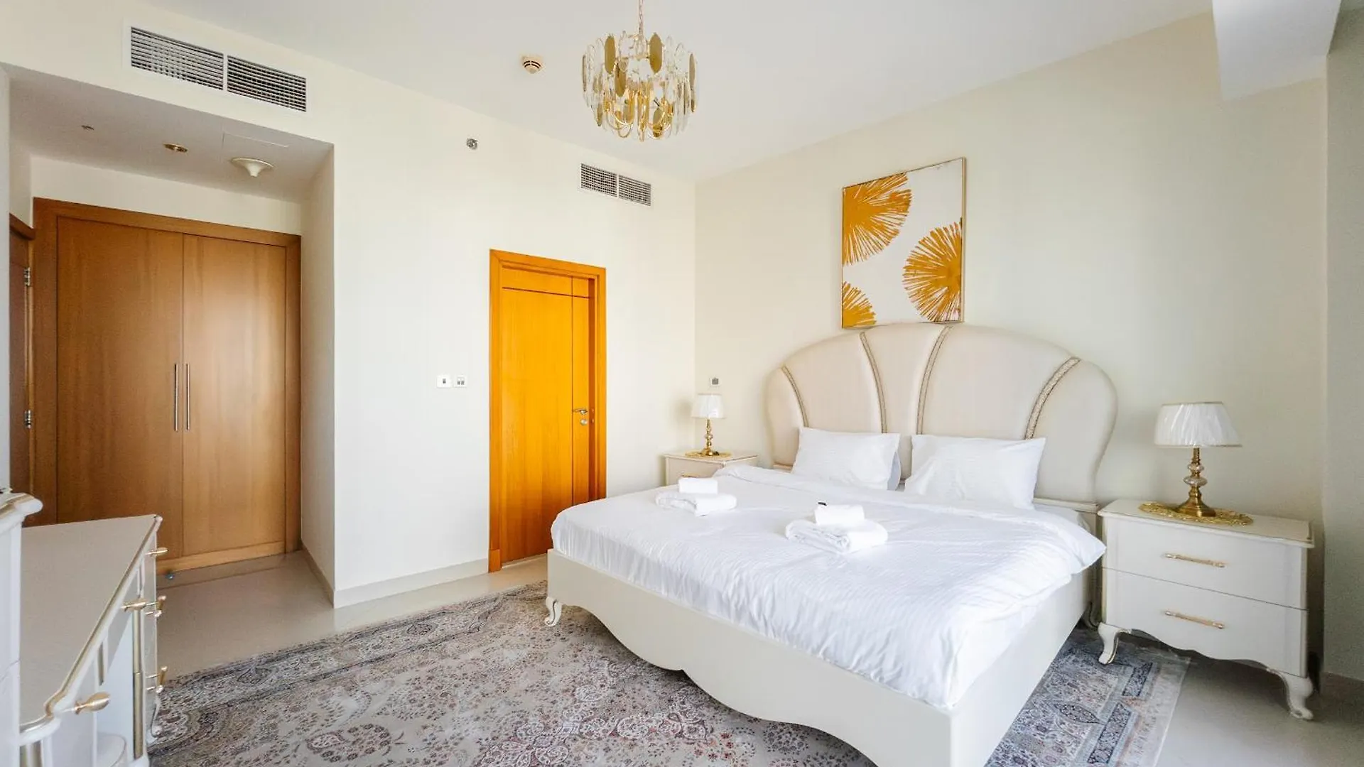 Luxury 2 Bdr Apartment, Overlooking Palm Jumeirah Dubai United Arab Emirates