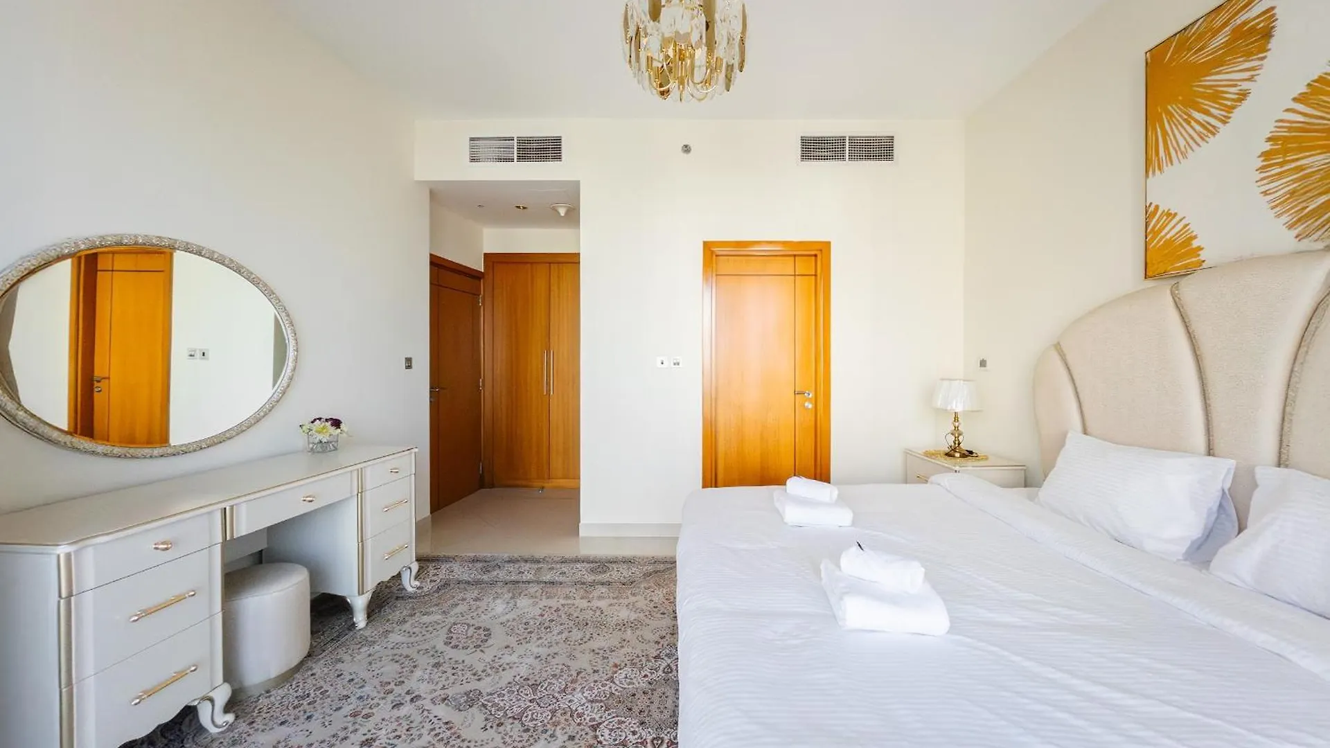 Luxury 2 Bdr Apartment, Overlooking Palm Jumeirah Dubaï Appartement